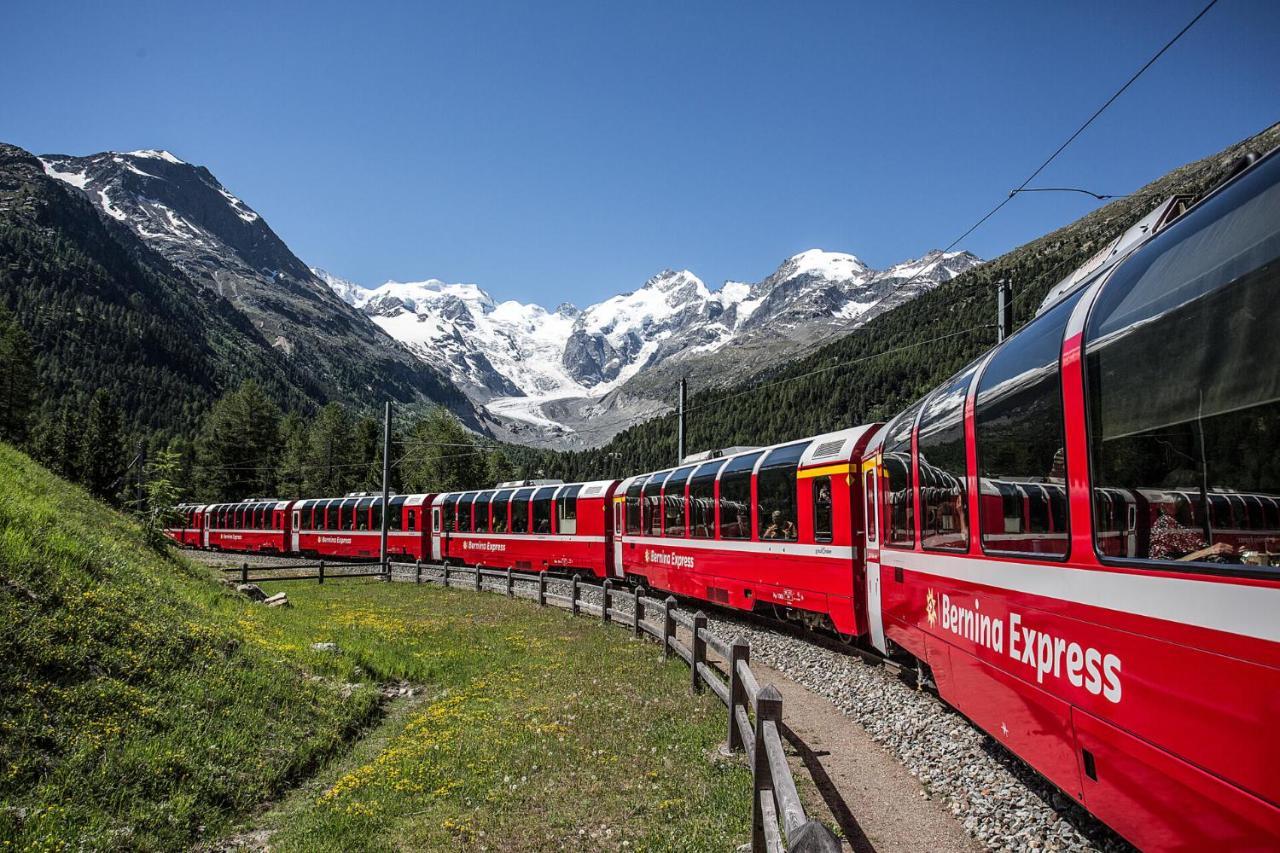 Casa Lalla Affittasi Nel Centro Di Poschiavo Exterior foto