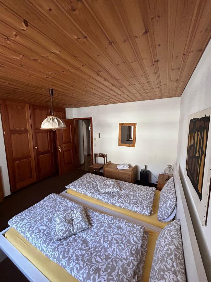 Casa Lalla Affittasi Nel Centro Di Poschiavo Exterior foto